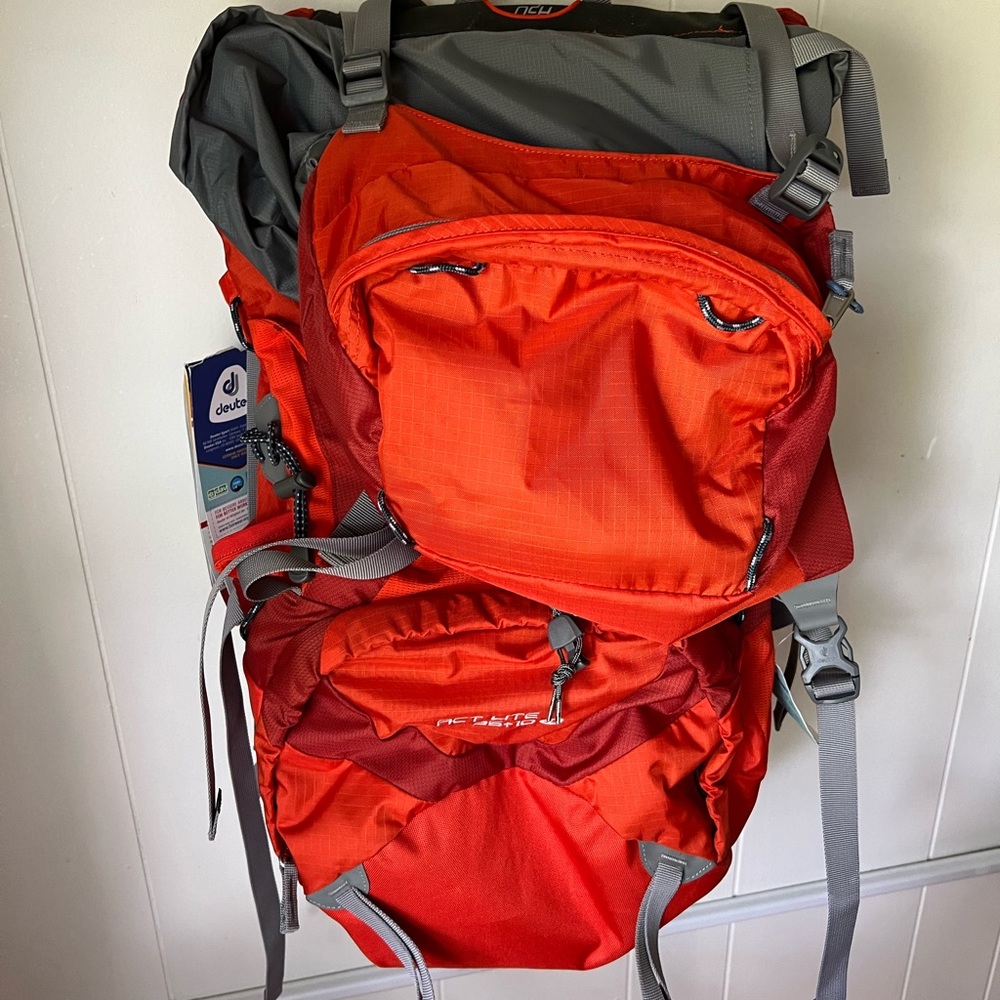 Deuter ACT LITE 35+10 SL Papaya-Lava #9503 (NWT)